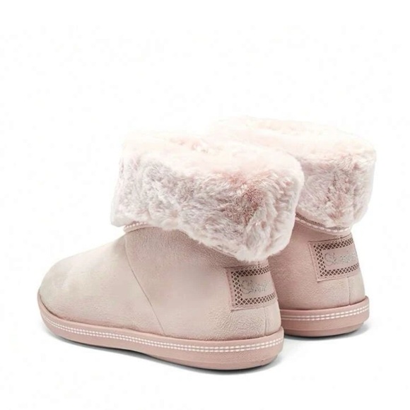 Skechers Shoes - Sketcher Campfire Meant To Be Bootie In Blush Color size 7.5 NIB